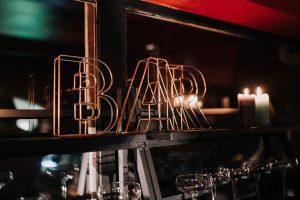 Illustration Bar Hotel Mas de la Fouque en Camargue