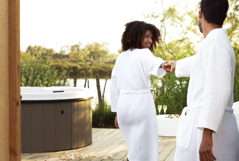 Illustration forfait bien-être couple au Spa Nuxe Hotel Mas de la Fouque en Camargue