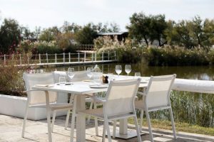 Terrasse Restaurant Camargue Marius - Hotel Spa Mas de la Fouque en Camargue