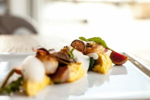 Photo assiette restaurant gastronomique Camargue Marius Hôtel Spa Camargue Mas de la Fouque