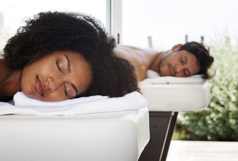 Un soin par personne en cabine Duo : un massage relaxant de 45 min
